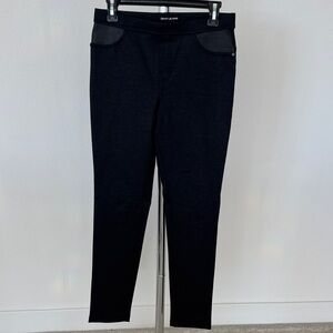 DKNY Ladies' Pull-on Ponte Pant, Black (Textured), Small, Like New